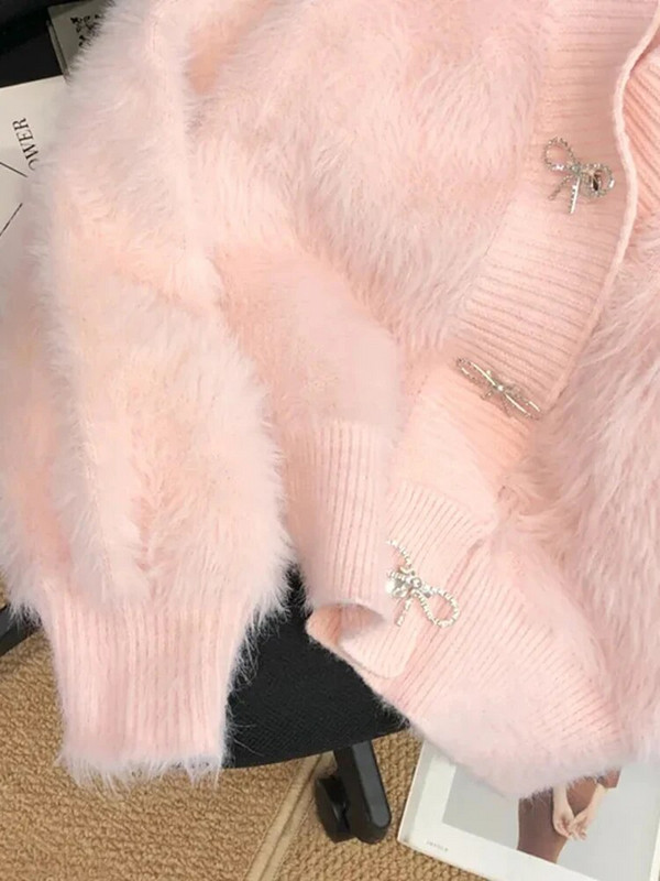 Нова плетена изрязана жилетка от имитация на норка Корейски плюшен мек тънък пуловер Къси палта Пролет Есен Ежедневни трикотажни облекла Жилети