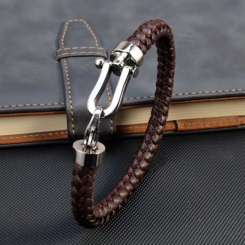 2023. gada modes pakava formas šarms, vienkārša ādas rokassprādze, panka nerūsējošā tērauda aizdare, vīriešu rokassprādze, rokassprādze Homme, vīriešu dāvana