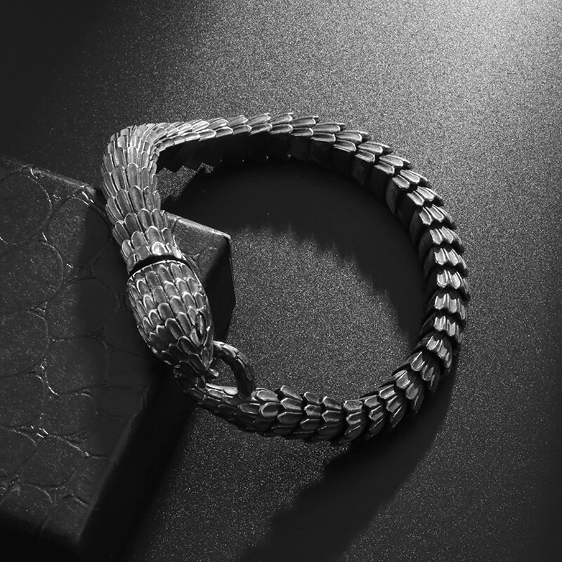 Augstas kvalitātes karstā izpārdošana vīriešu rokassprādzes radoša dizaina pūķa čūskas skalas rokassprādze Moderna melna čūskas kaula ķēde rokassprādze rotaslietas