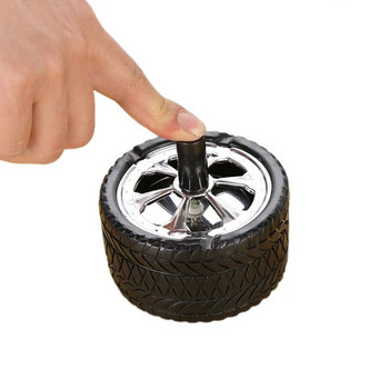 Творческа главина на гума Въртящ се стил Моден пепелник Алуминиева кръгла бездимна преса нагоре Пепелник