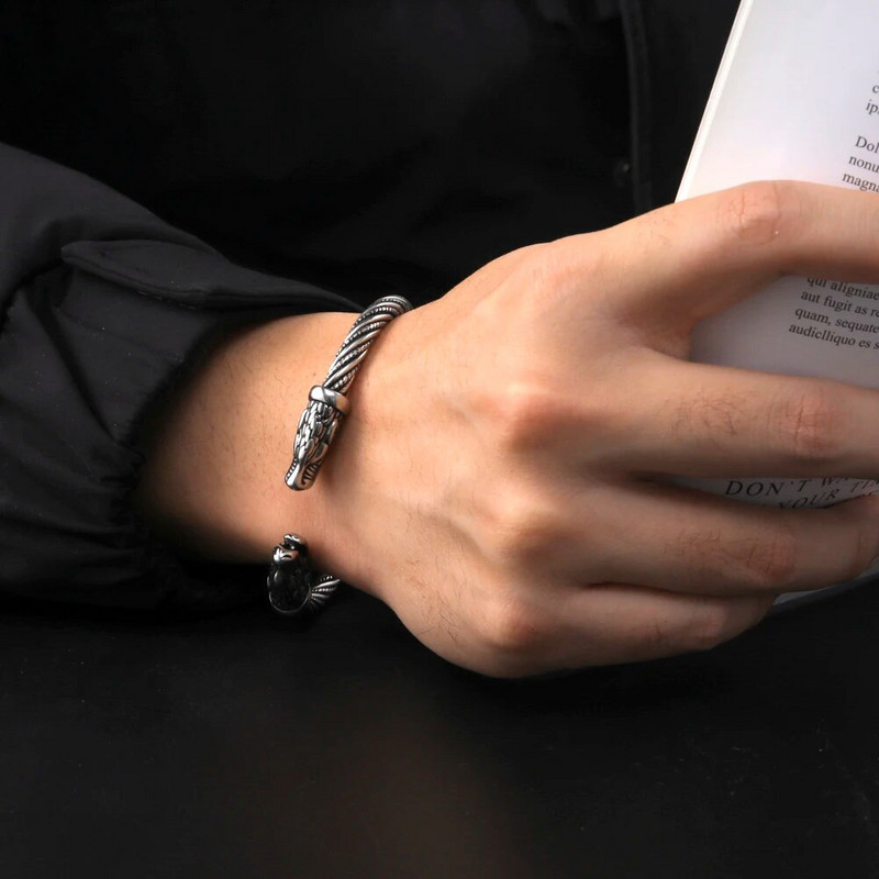 Dawapara Viking Käevõru Fenrir Wolf Head Torque Meeste Käevõru roostevabast terasest Põhjala mütoloogia Amuleti ehted