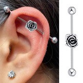 Rožu ziedu nerūsējošā tērauda rūpnieciskais gredzens sievietēm Ausu pīrsings Industriālais stienis Skrimšļa auskars Ausu kniedes ķermeņa rotaslietas