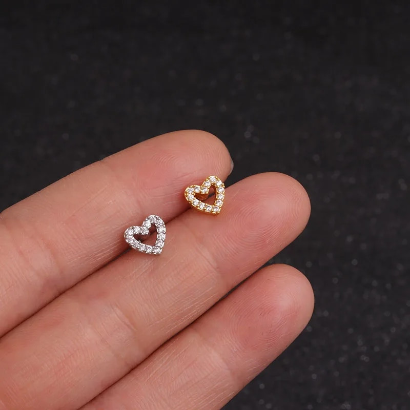 1 db Holdcsillag Szív Kereszt Virág Korona Helix Piercing Tragus Stud Conch Fülbevaló Arany és Ezüst Szín Cz Porc Stud