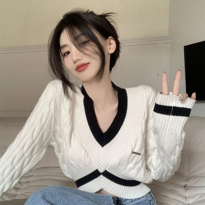 Deeptown korejiešu modes svītrains apgriezts džemperis Sieviešu Harajuku Retro liela izmēra džemperis Kpop V veida kakla izgriezums, ikdienas trikotāža Y2K augšējā grunge