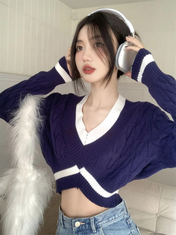 Deeptown korejiešu modes svītrains apgriezts džemperis Sieviešu Harajuku Retro liela izmēra džemperis Kpop V veida kakla izgriezums, ikdienas trikotāža Y2K augšējā grunge