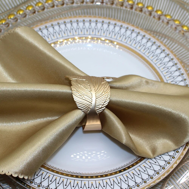 12 gab. Matēta zelta lapu salvešu gredzeni Lapu salvešu turētāja gredzeni Pateicības kāzu Ziemassvētku pusdienu galda dekorēšanai HWL36