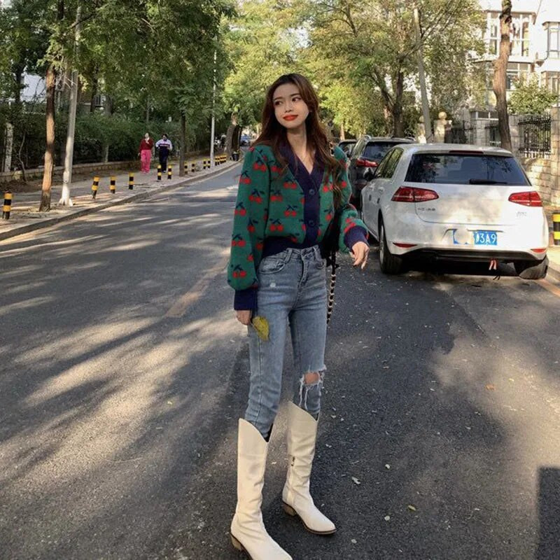 Lucyever rudens ziemas apdrukas džemperi sievietēm Harajuku ar garām piedurknēm, V veida kakla izgriezumu, trikotāžas jaciņa, ikdienišķa, silta studentu trikotāža