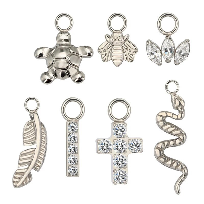 1 gab. Čūskas kulons ASTM F136 titāna deguna gredzenam Kristāla kulonu rotaslietas stīpa sieviešu auskari lūpu deguna gredzena ķermeņa rotaslietas