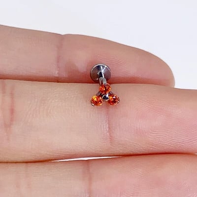 1tk 2023 UUS kullavärvi G23 titaanist augustamine Labret huule tsirkoon lilleline opaal 16G keha Jewelri kõrvarõngad naistele F316