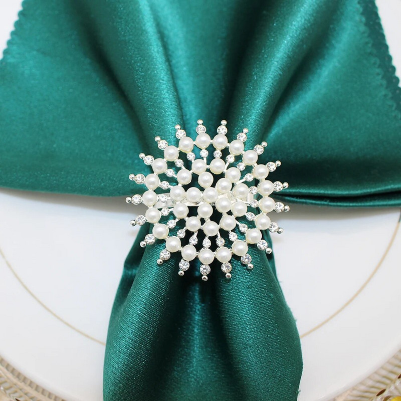 8db Ezüst szalvéta gyűrűk strassz gyöngy szalvéta gyűrűtartó karácsonyra Születésnapra Húsvétra Ősz Halloween dekoráció HWP19