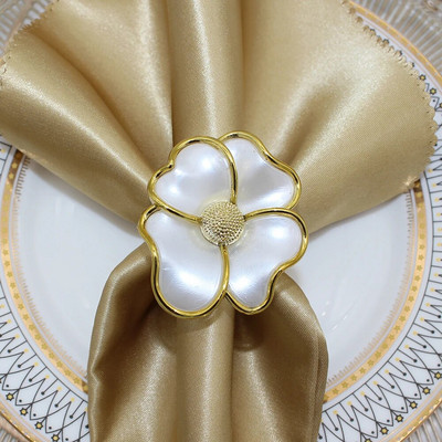 12Gb Zaļu ziedu salvešu gredzeni Valentīna diena viltotu rožu salvešu turētājs Gredzeni Galda rotājumi Kāzu ballīte Mājas dekors HWF05