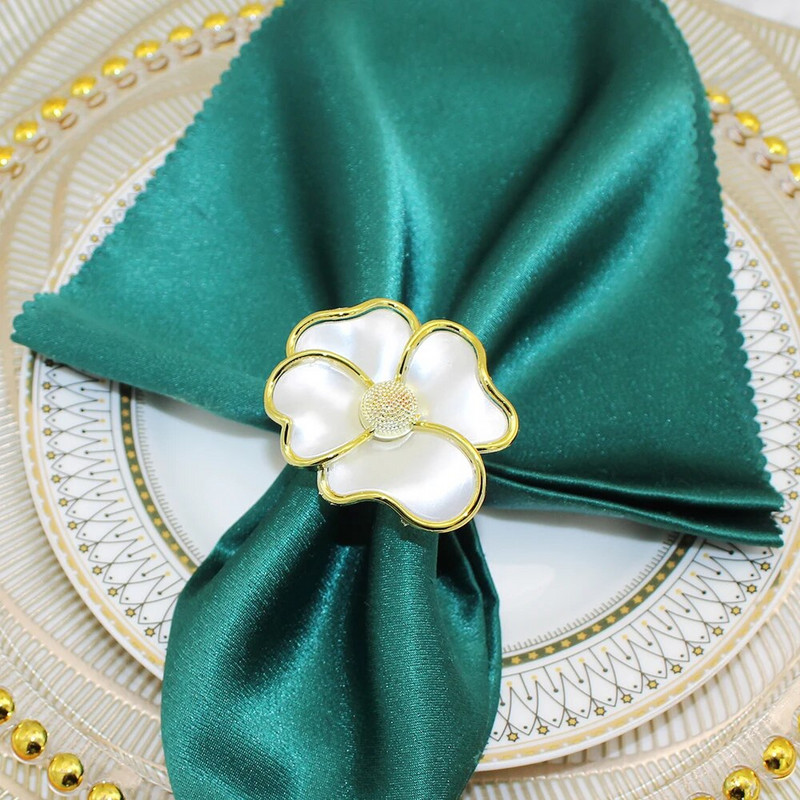 12Gb Zaļu ziedu salvešu gredzeni Valentīna diena viltotu rožu salvešu turētājs Gredzeni Galda rotājumi Kāzu ballīte Mājas dekors HWF05