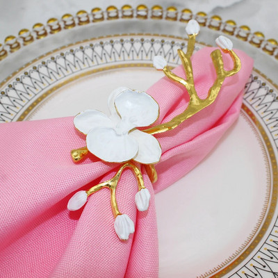 4Gb plūmju ziedu ziedi salvešu gredzeni ziemas brīvdienu mājai viesnīcas dārza kāzu svinību galda noformējums (8 krāsas) HWM84