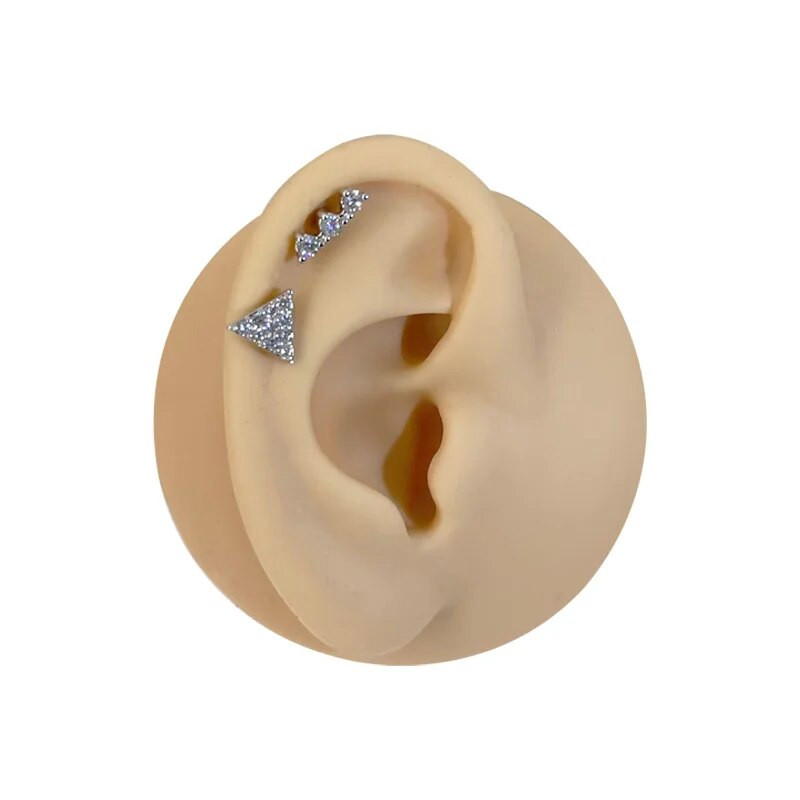 Starbeauty 2Gb Sudrabs 3A Crystal Circon Tragus Pīrsings Ausu Skrimšļa Auskari 316L Ķirurģiskā tērauda ķermeņa rotaslietas Helix pīrsings