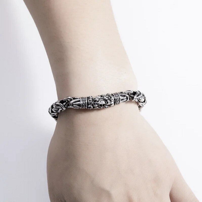 Vintage punk gooti metallist pealuukett, nikerdatud rahumustriline käevõru, meeste hiphopi peo vedur, ehted amulett