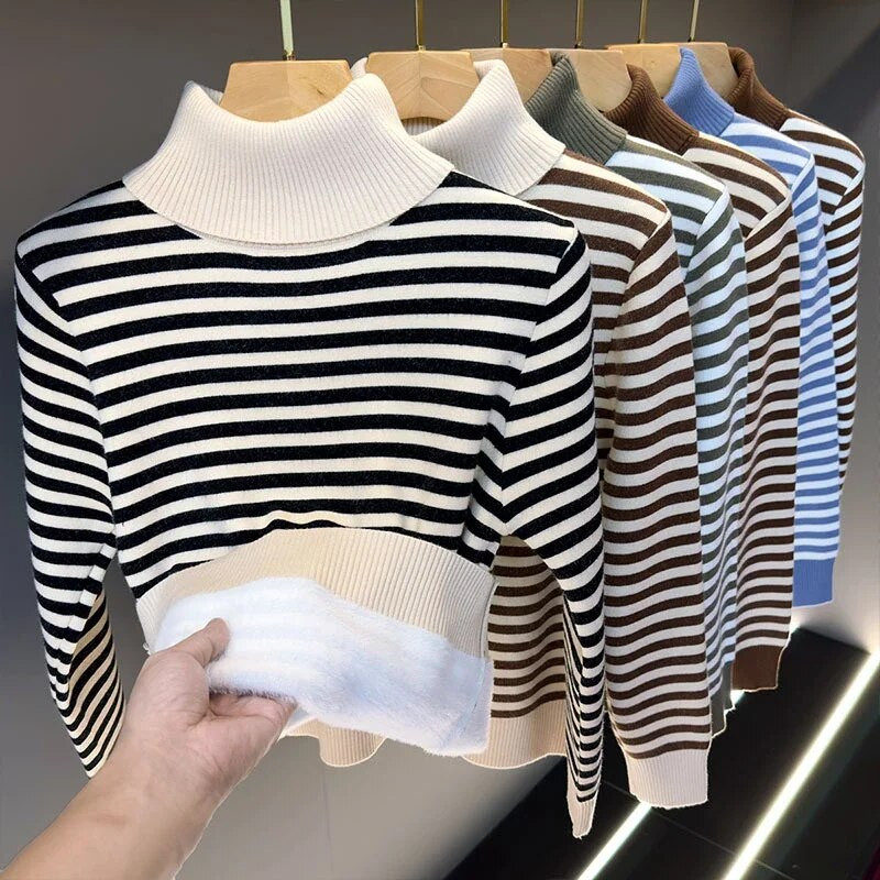 Őszi téli női garbó koreai divat bársony meleg női pulóverek és pulóverek fekete fehér csíkos pulóverek női kötöttáru