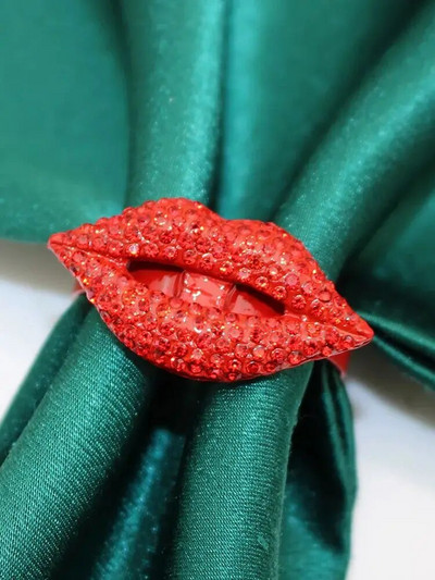 6Gb Valentīndienas sirds salvešu gredzeni Sarkanā kristāla kalnu kristāla salvešu gredzeni kāzu jubilejas galda dekorēšanai HWD10