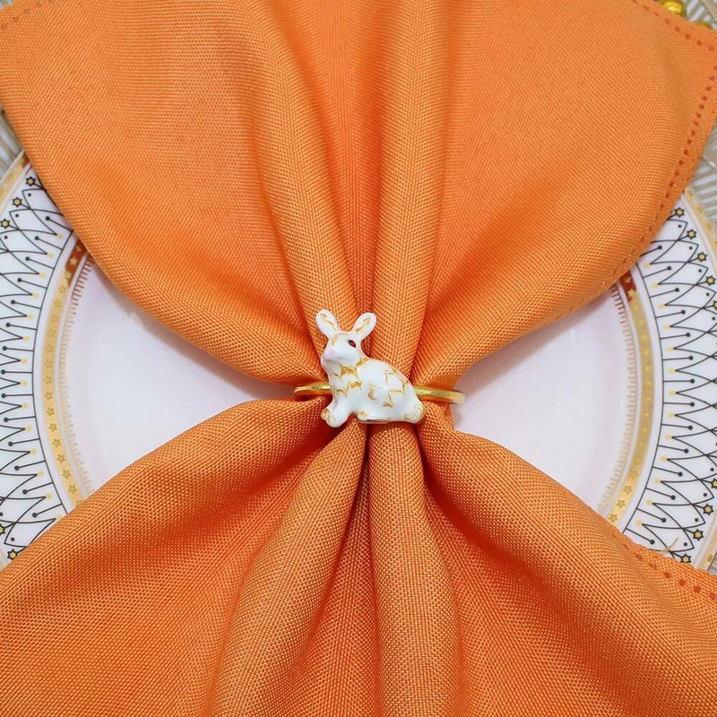 8Gb Jauni zaķu salvešu gredzeni Trušu metāla pasniegšanas salvešu turētājs pavasara Ziemassvētkiem Mājas Lieldienu galda rotājumi HWH90