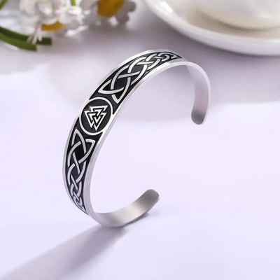 Minu kuju Triskel Sümbol Viking Mansett Käevõru meestele Celtics Knot Ireland Valknut Roostevabast terasest Käevõru Vintage Põhjamaade Ehted