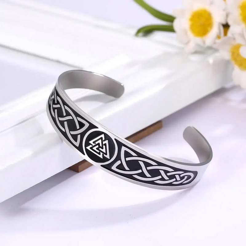 Minu kuju Triskel Sümbol Viking Mansett Käevõru meestele Celtics Knot Ireland Valknut Roostevabast terasest Käevõru Vintage Põhjamaade Ehted