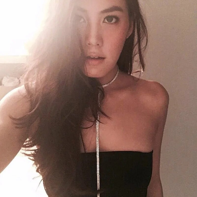 Särav kivist pika tutiga kaelakeed Kahekihilised kaelakeed naistele tüdrukutele seksikas kehakett Statement krae ehted