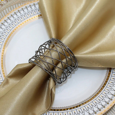 12 gab. Ieroču melni metāla salvešu turētāji dobi, apaļi salvešu gredzeni kāzu ballītei Ziemassvētku Helovīna dekorēšanai HWM35