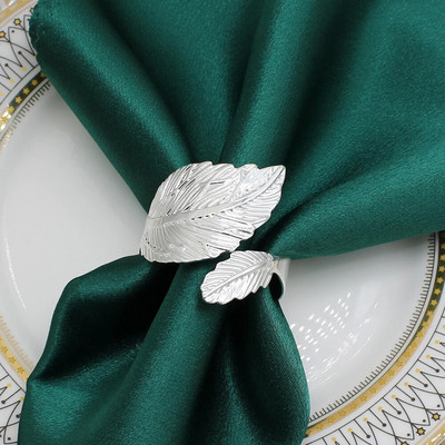 Δαχτυλίδι χαρτοπετσέτας από κράμα 8 τμχ Δαχτυλίδι χαρτοπετσέτας με φύλλα από κράμα χρυσό ασημένιο δαχτυλίδι για πετσέτα θήκης για τα Χριστούγεννα των Ευχαριστιών Διακόσμηση δείπνου γάμου HWL06