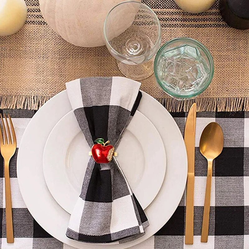 Promóció! 6db almás szalvéta gyűrűk, fémbevonatú Apple vintage szalvéta gyűrű csattartó étkezőasztal dekorációhoz