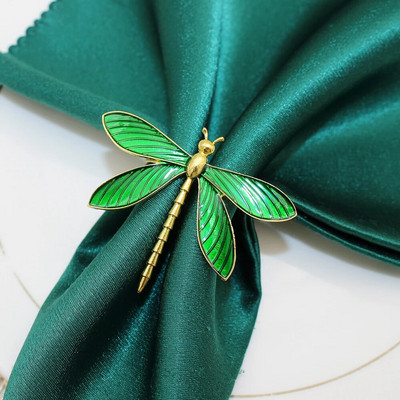 8Gb Red Bowknot salvešu gredzeni Butterfly Daisy ziedu salvešu turētājs Pateicības Ziemassvētku kāzu ballītes galda dekorēšanai HWE30