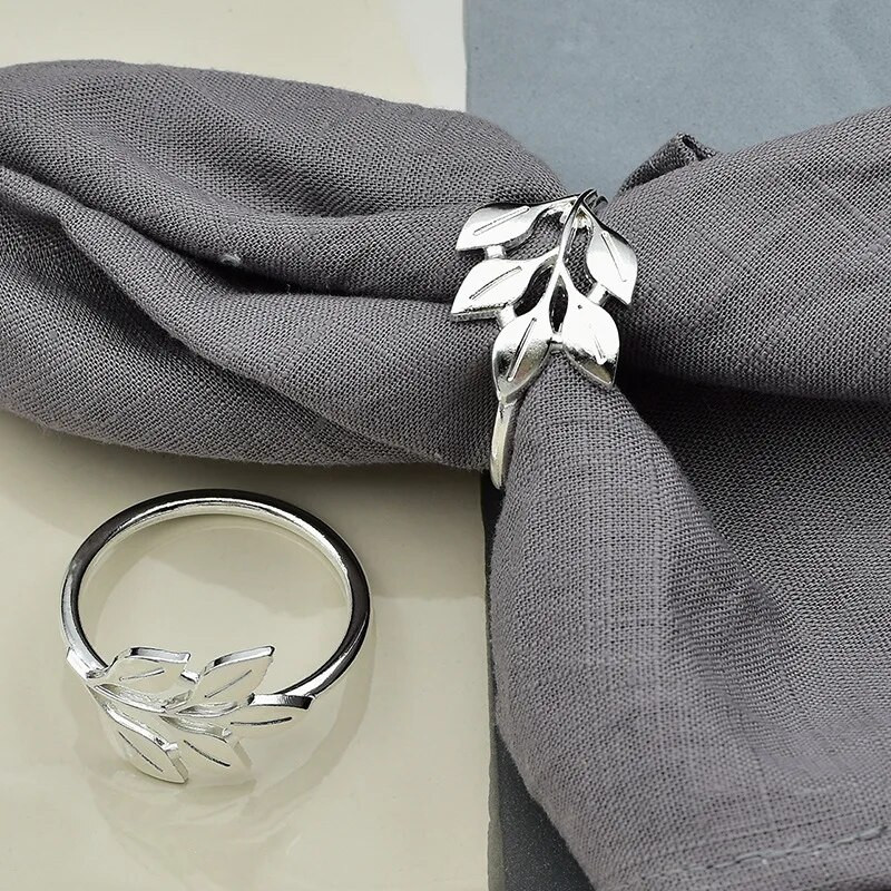 3/6/12 tk Lehed salvrätikurõngad Pandlaga salvrätikuhoidja jõuludeks tänupühadeks pulmadeks õhtusöögilaua kaunistus