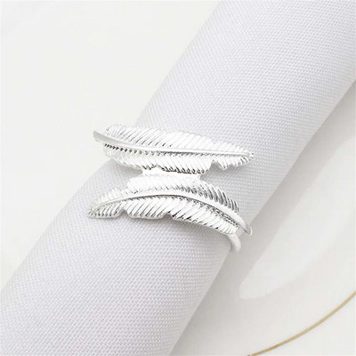 12 db Arany levelű szalvéta gyűrűk toll kivitelű szalvétatartó vacsoraasztal dekorációhoz Hálaadás esküvői karácsonyi dekoráció ERL05