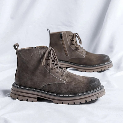 Kiváló minőségű férfi Chelsea csizma férfi bokacsizma Divatos motoros csizma Magas szárú túramunkák alkalmi férfi csizmák