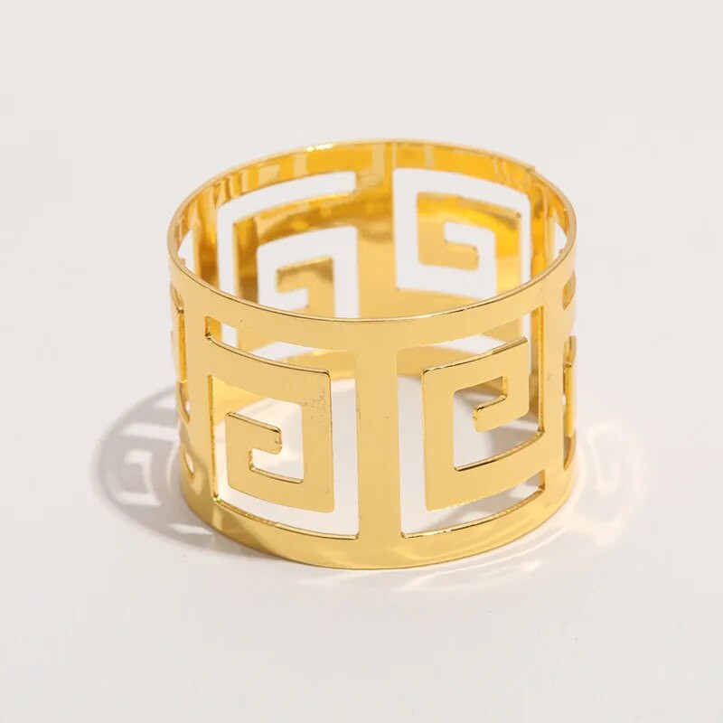 6gab Zelta gredzenu salvešu turētāji Metāla salvešu turētāji galda dekorēšanai Ziemassvētku kāzu ballītei Pateicības salvete sprādzes