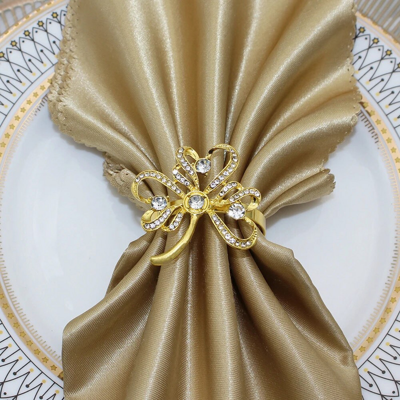 6Gb Svētā Patrika dienas salvešu turētāji Gredzeni Āboliņš Shamrock Rhinestone salvešu gredzens kāzu galda dekorēšanai HWD112