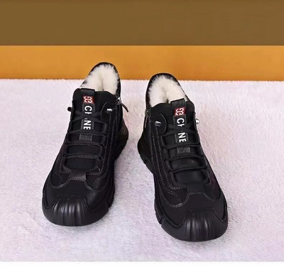 Vīriešu ziemas jauni kokvilnas zābaki auksti, silti ādas sniega zābaki aizsargājoša, izturīga zole, plīša un biezināti lieli kokvilnas zābaki vīriešiem