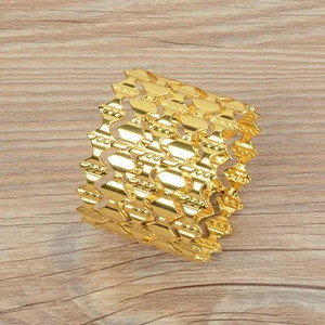 SHSEJA 5db/tétel Szalvéta virágos Szalvéta gyűrű arany / ezüst luxus európai stílusú ruha karika szalvéta gyűrű csatos ruhagyűrű