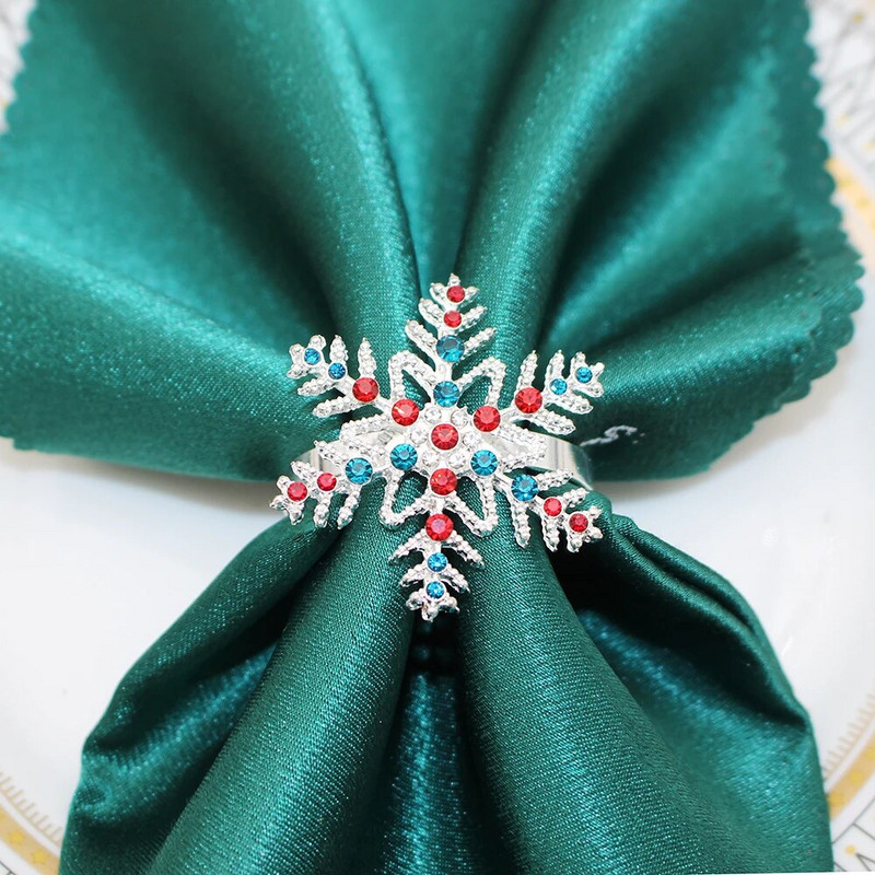 6Gb jaukta stila Ziemassvētku salvešu gredzeni Sudraba sniegpārsla Ziemassvētku salvešu turētājs svētku kāzu ballītei vakariņu galda dekors HWC171