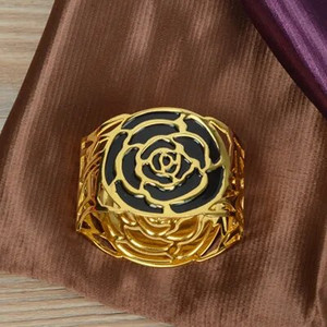 SHSEJA 1db/tétel Esküvői étterem szalvéta gyűrű gyönyörű rózsák szalvéta csat hotel bankett szalvéta gyűrű asztali dekoráció