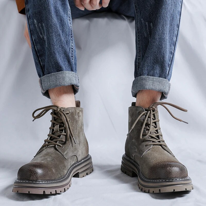 Jauni vīriešu āra sporta ādas zābaki ziemas modes potīšu apavi vīriešiem ziemas ikdienas neslīdoši pastaigu apavi alpīnismam