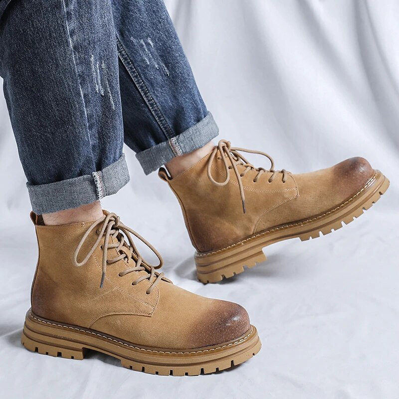 Jauni vīriešu āra sporta ādas zābaki ziemas modes potīšu apavi vīriešiem ziemas ikdienas neslīdoši pastaigu apavi alpīnismam