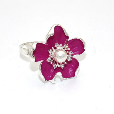 6db/tétel Új ötszirmú virág szalvétagyűrű ötvözet fehér virág szalvétagyűrű esküvői asztaldísz