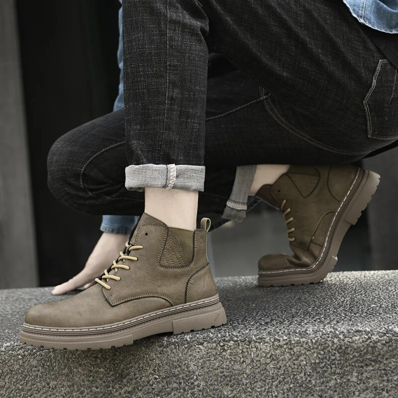 Μποτάκια ταξιδιού εξωτερικού χώρου Ανδρικά ζεστά βελούδινα μποτάκια Αντιολισθητικές μπότες χιονιού Tooling Πολυτελή μάρκα μπότες Walk Υποδήματα