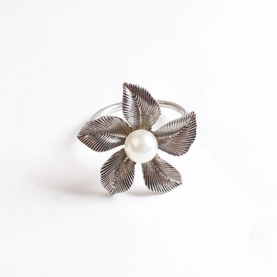 6gab/partija Vienkāršs modes salvešu gredzens ar metāla pārklājumu ziedu salvešu gredzens, kas piemērots kāzu svētku ballīšu dekorēšanai