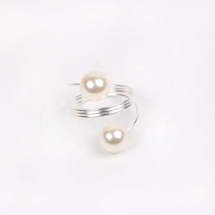 8 X hõbedase/kuldse pärliga salvrätikurõngas metallist salvrätikuhoidja pulmahotelli õhtusöögi peo dekovarustuseks