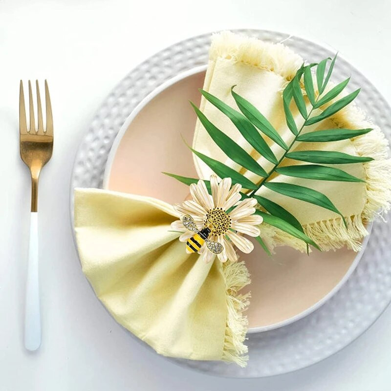 HGHO komplekts ar 6 margrietiņu saulespuķu salvešu gredzeniem zelta bišu salvešu gredzenu turētājiem formāliem vai ikdienas pusdienu galda dekoriem