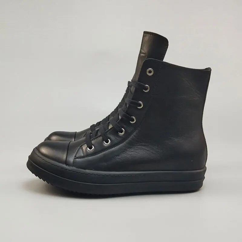 Jauns dizains  ādas puszābaki Vīriešu apavi ar augstu augšdaļu biezas zoles kedas vīriešu ikdienas elpojoši āra sporta zābaki 5C