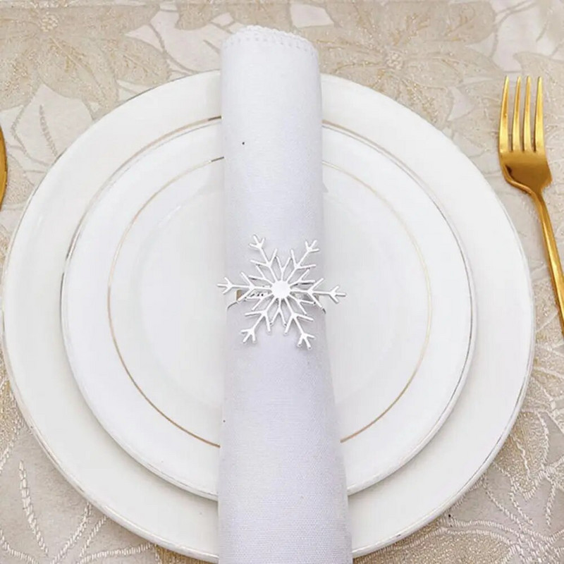 6Gb Ziemassvētku salvešu gredzeni Pretrūsas izsmalcināta sakausējuma sudraba krāsa Snowflake Ziemassvētku salvešu gredzenu turētājs ballītei