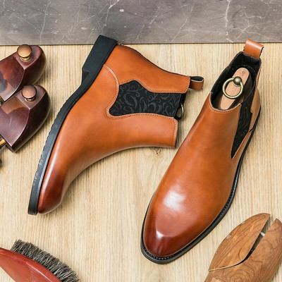 Talvised moodsad uued meeste mustad pruunid püksid Chelsea poolsaapad, meeste kõrged ülaosad, iga päev sobivad kingad