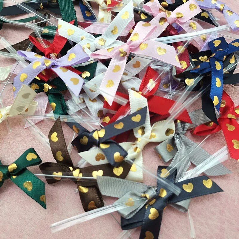 50db/csomag 45mm arany szív vegyes masni Valentin-napi dekorációhoz Ajándékcsomagolás Kézzel készített barkács készítés ruhakiegészítők