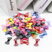 50/100gab 15-30mm Mini lentes tauriņš Krāsainas lentes bantes Maza izmēra poliestera satīna lentes tauriņš DIY Amatniecības dekorēšana